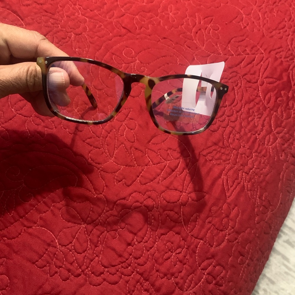 NWT Claire's Solar Blue Light Reducing Tortoiseshell Cat Eye Clear Lens Frames